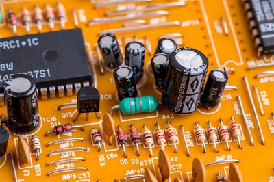 深圳电子元器件创新中心在京揭牌，产业发展再添新动能